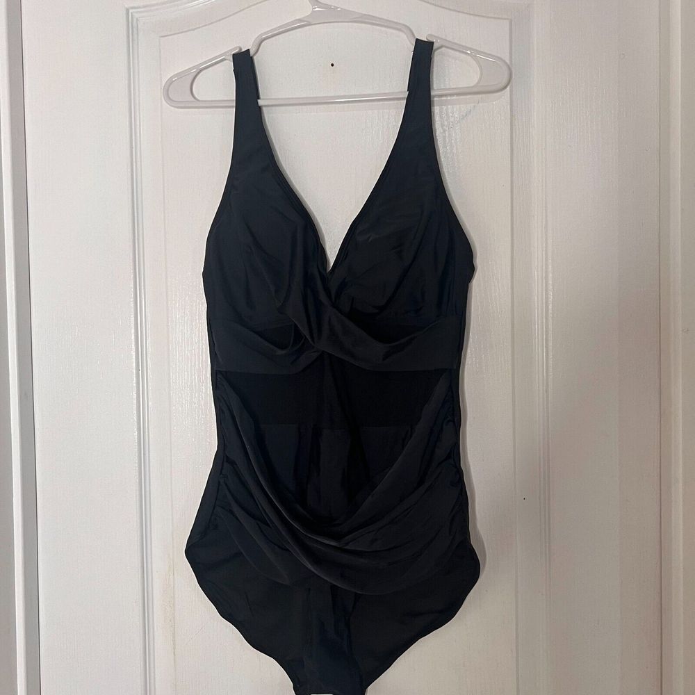 Aidonger Womens Ruched One‎ Piece Swimsuit Black Mesh Twist Front Size Large NWT